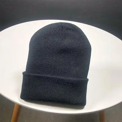 Czapka zimowa damska z dzianiny COKK, miękka ciepła czapka beanie Czarny