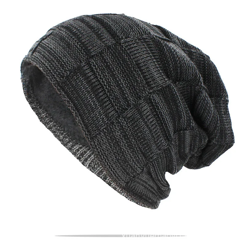 Czapka zimowa z pomponem i polarową podszewką – ciepła czapka beanie Czarny