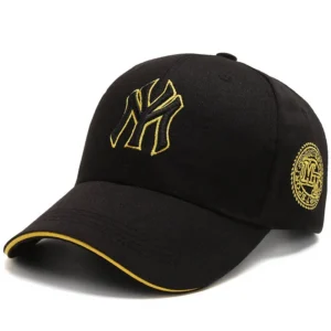 Czarna czapka z daszkiem Brooklyn z haftem Czarny