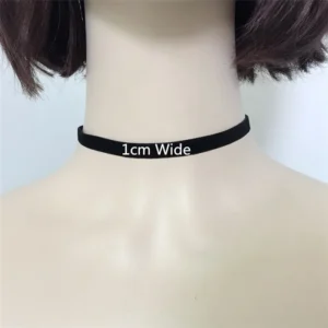 Czarny aksamitny choker gotycki damski 10 mm szerokości
