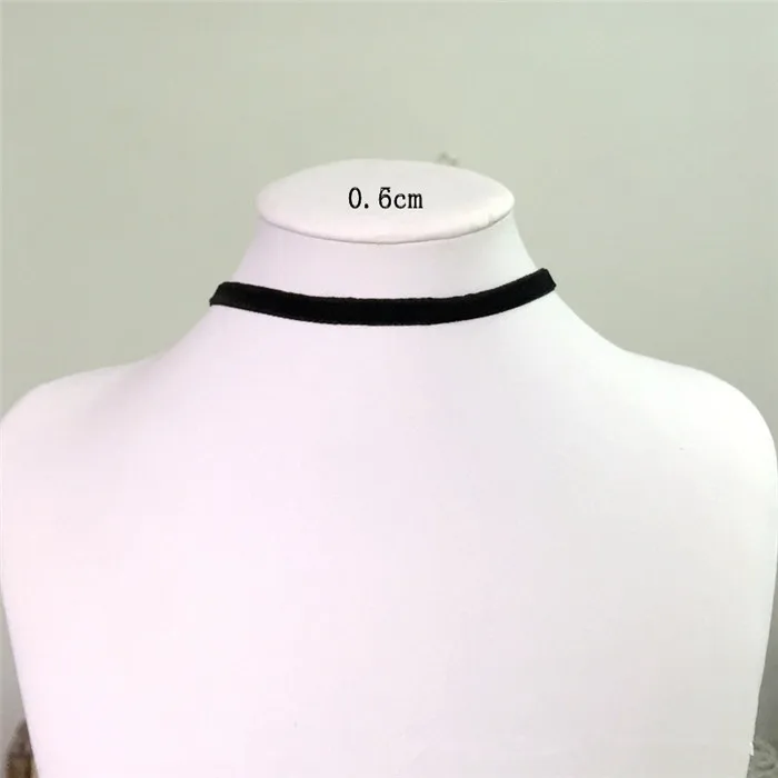 Czarny aksamitny choker gotycki damski Szerokość 6 mm