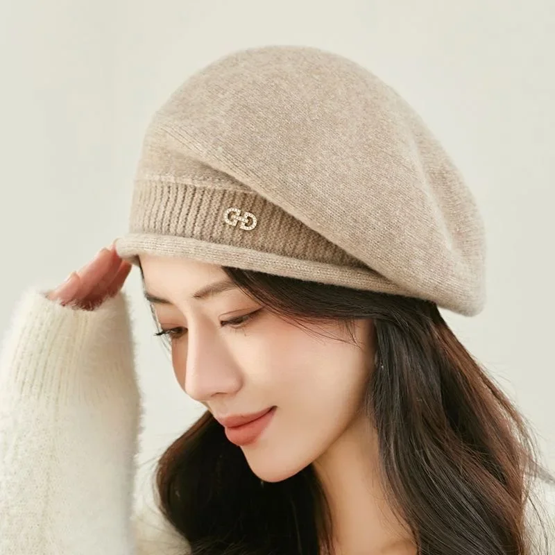 Damska czapka beanie z polaru – miękka, ciepła czapka z kieszonką Khaki