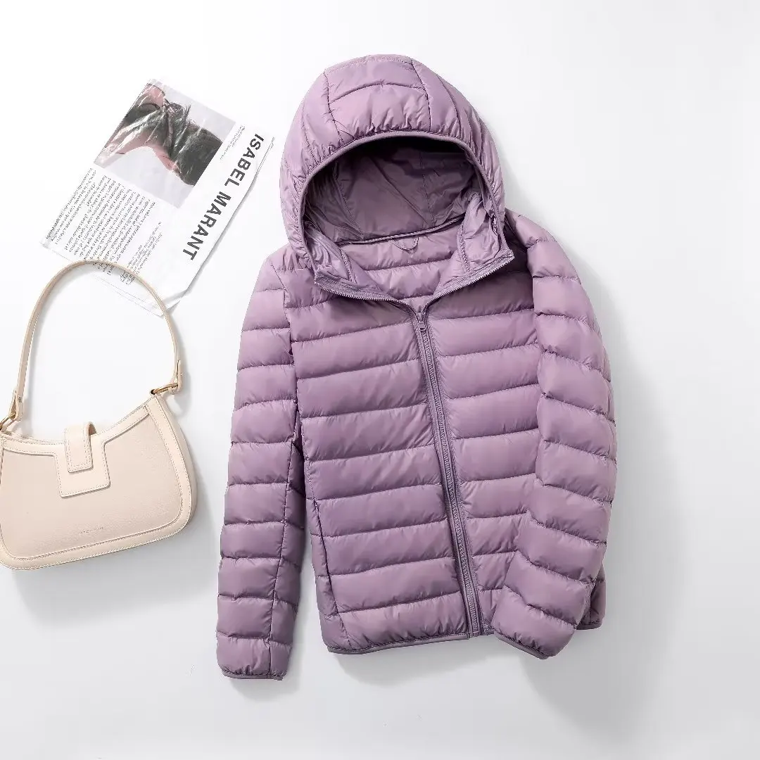 Damska ultralekka kurtka puchowa z kapturem plus size Jasnofioletowy