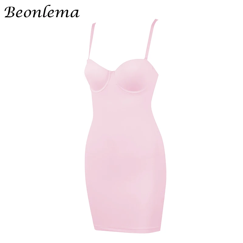 Damska sukienka mini bodycon na ramiączkach - dopasowana, na lato Różowy