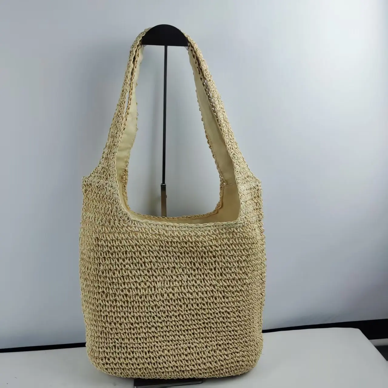 Damska torba plażowa ze słomy - pleciona torebka shopper Beżowy