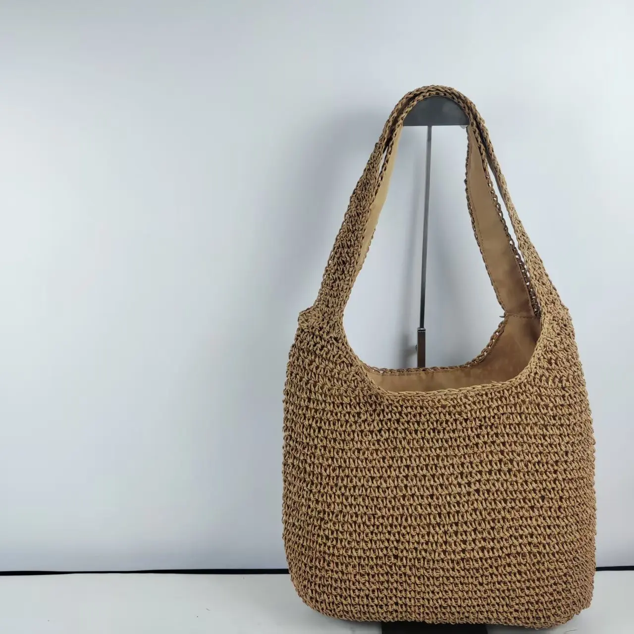 Damska torba plażowa ze słomy - pleciona torebka shopper Brązowy