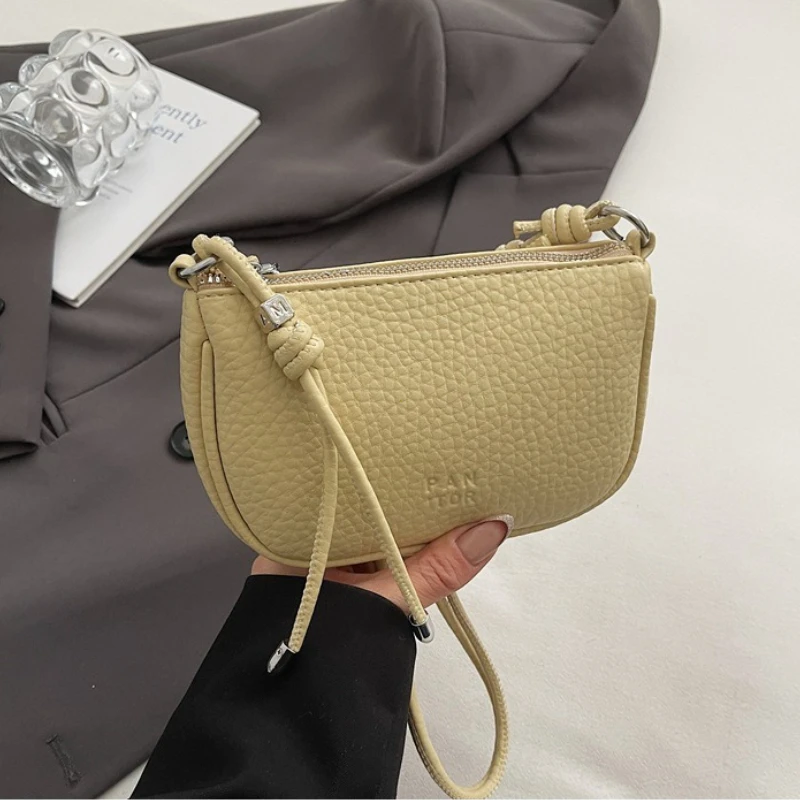 Damska torebka na ramię crossbody w jednolitym kolorze Żółty