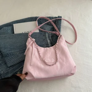 Damska torebka na łańcuszku crossbody o dużej pojemności Różowy