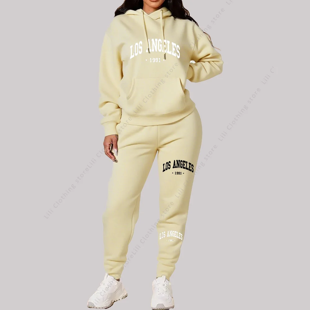 Damski dres dwuczęściowy z bluzą z kapturem Beżowy