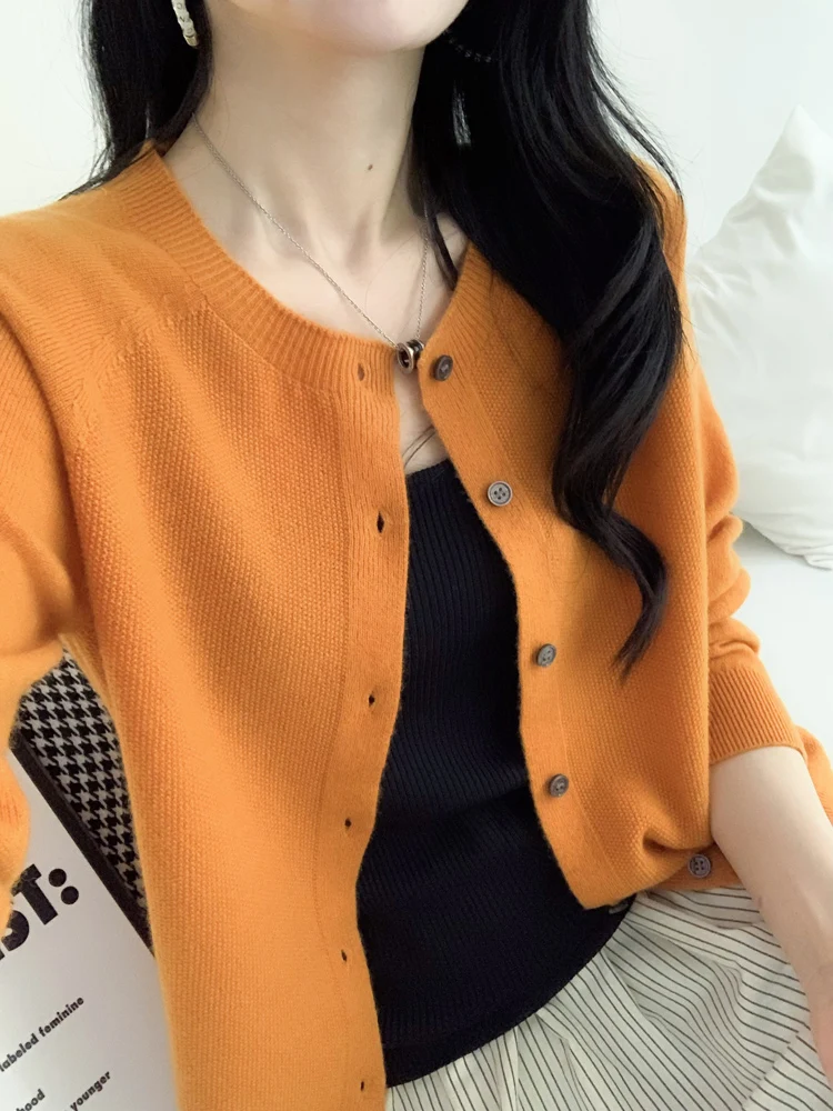 Damski sweter kardigan ze 100% wełny merino Pomarańczowy