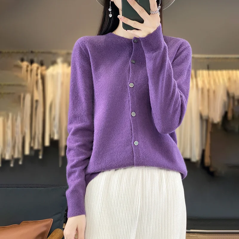 Damski sweter kardigan z wełny merino zapinany Fioletowy
