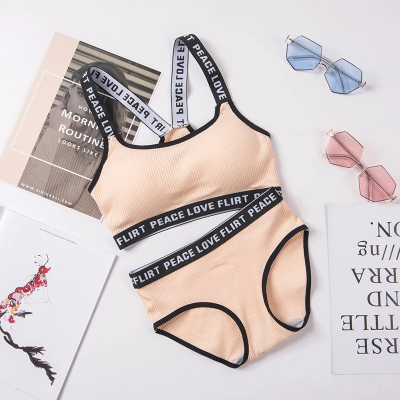 Damski komplet bielizny bawełnianej w paski bralette z majtkami C008 6 skin