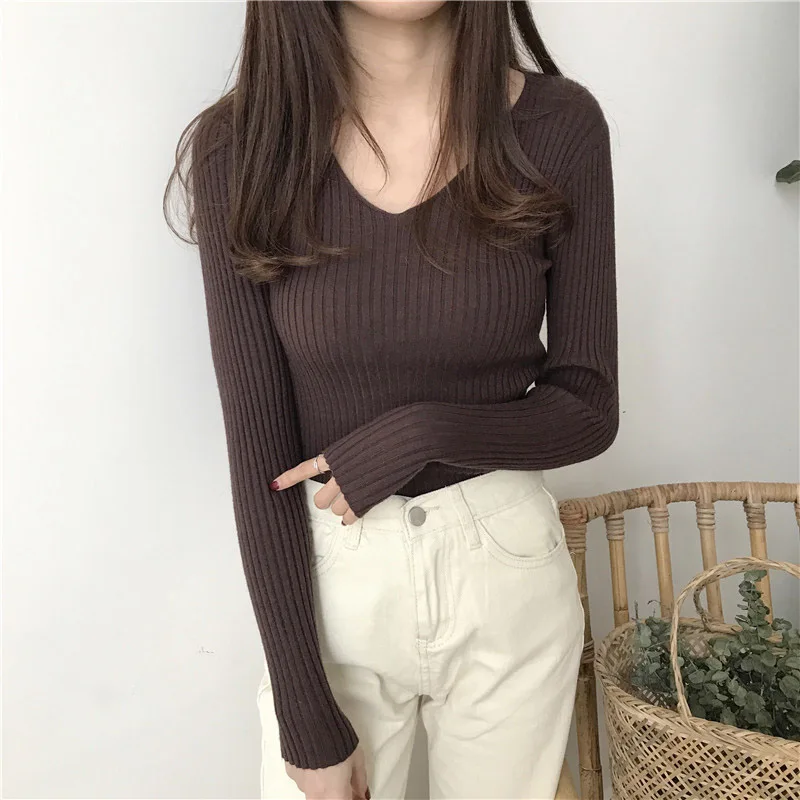 Damski sweter z dekoltem V w koreańskim stylu Brązowy