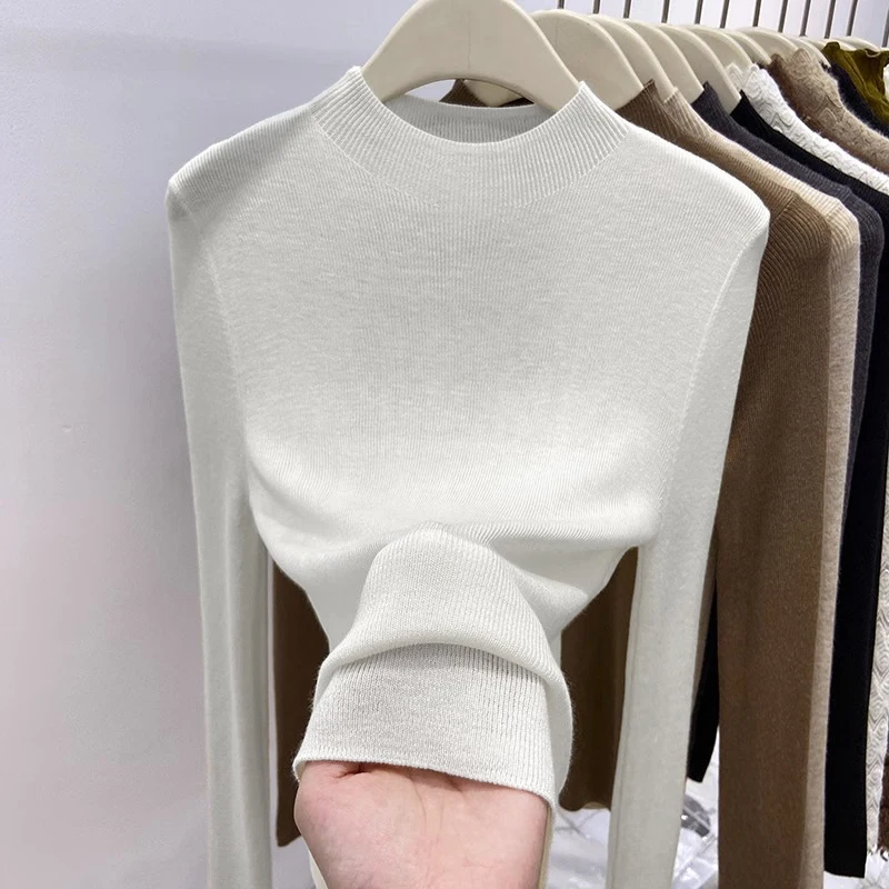 Damski sweter golf dopasowany ciepły pulower Biały