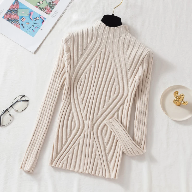 Damski sweter z golfem slim fit Beżowy