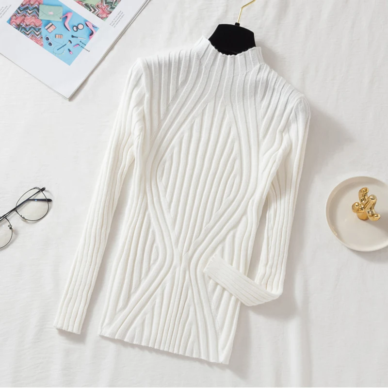 Damski sweter z golfem slim fit Biały