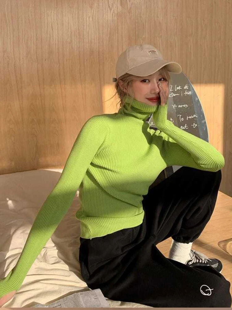 Damski sweter golf z dzianiny w jednolitym kolorze Jasnozielony