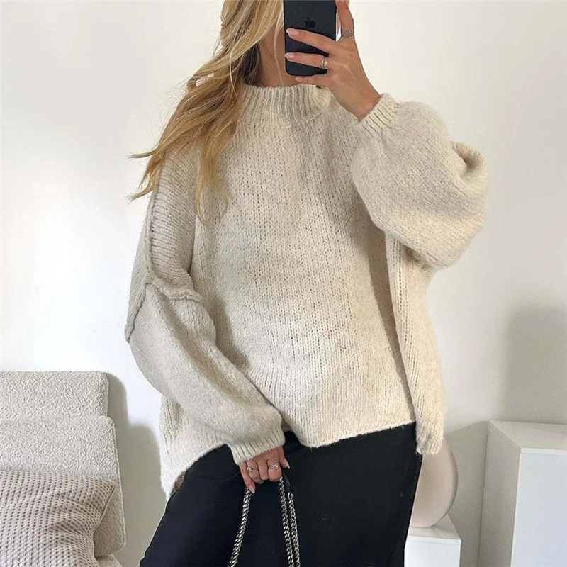 Damski sweter oversize z golfem grube dzianiny E