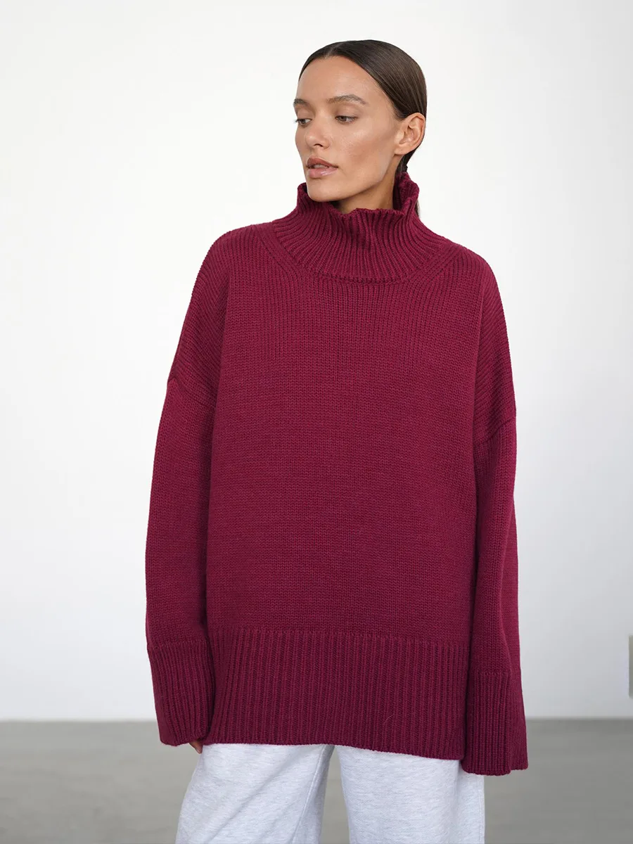 Damski sweter oversize z golfem Bordowy