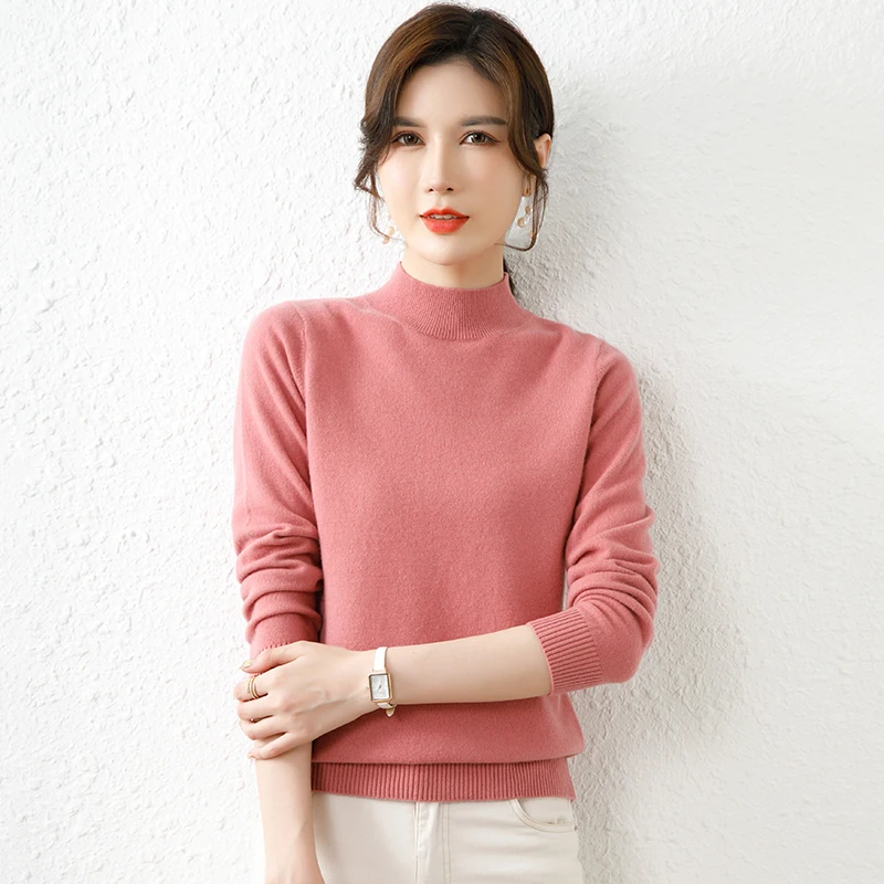 Damski sweter z półgolfem - dzianinowy pulower w stylu vintage Czerwony arbuz
