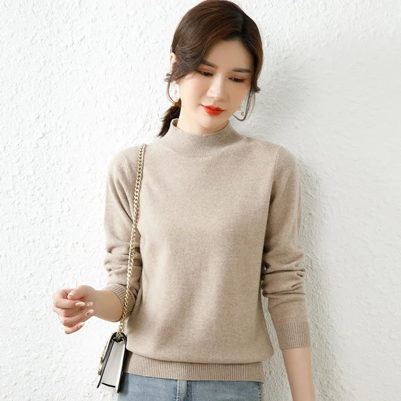 Damski sweter z półgolfem - dzianinowy pulower w stylu vintage Kamel