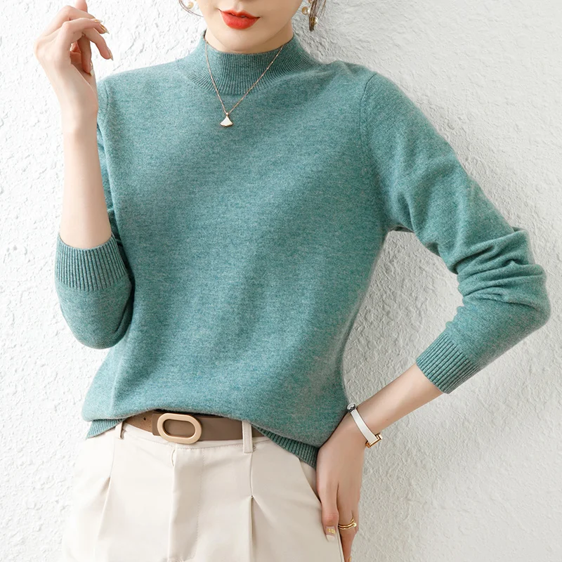 Damski sweter z półgolfem - dzianinowy pulower w stylu vintage Zielony wasabi