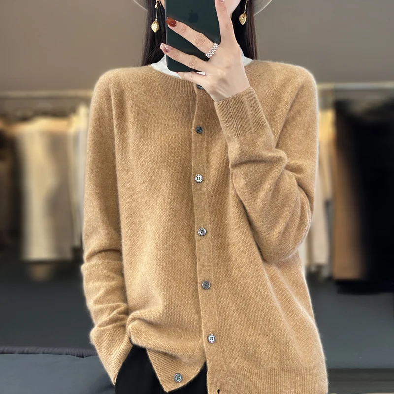 Damski sweter z wełny z okrągłym dekoltem, luźny Złoty