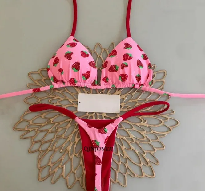 Damskie bikini z nadrukiem i stringami na plażę 001