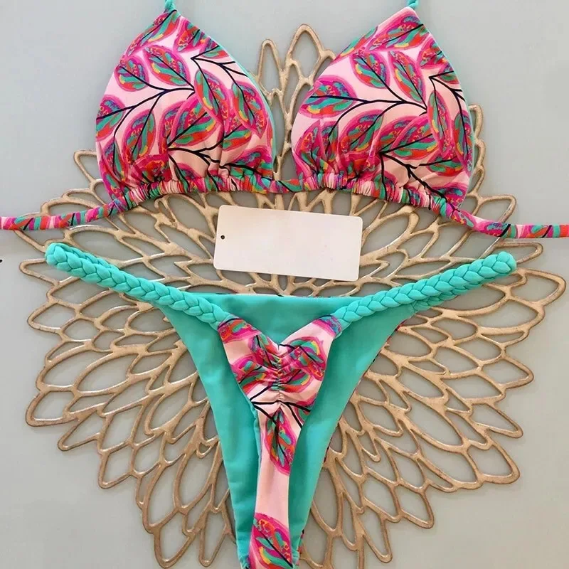 Damskie bikini z nadrukiem i stringami na plażę 004