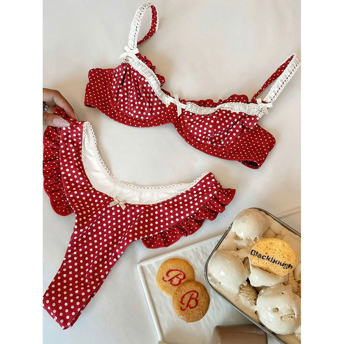 Damski strój kąpielowy bikini push-up w kwiaty Bikini5