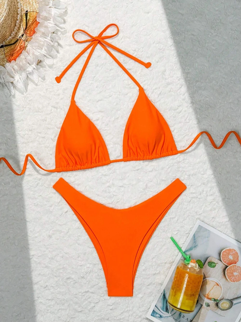 Damskie bikini z wiązaniem na szyi i stringami Style l