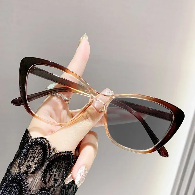 Damskie okulary korekcyjne fotochromowe kocie oko na minus Gradient tea