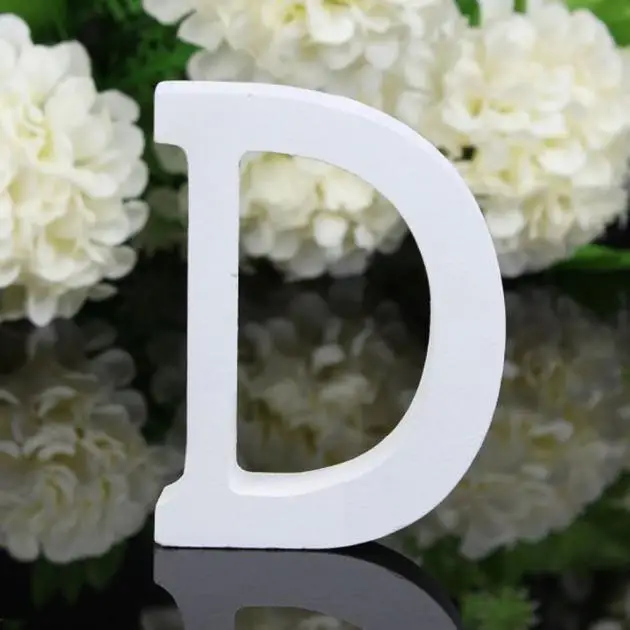 Drewniane litery alfabetu 8 cm – dekoracja DIY Królewski niebieski