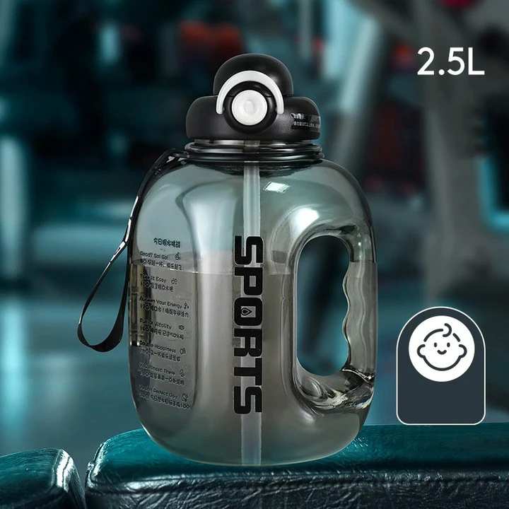 Duża sportowa butelka na wodę ze słomką do fitnessu Czerwony