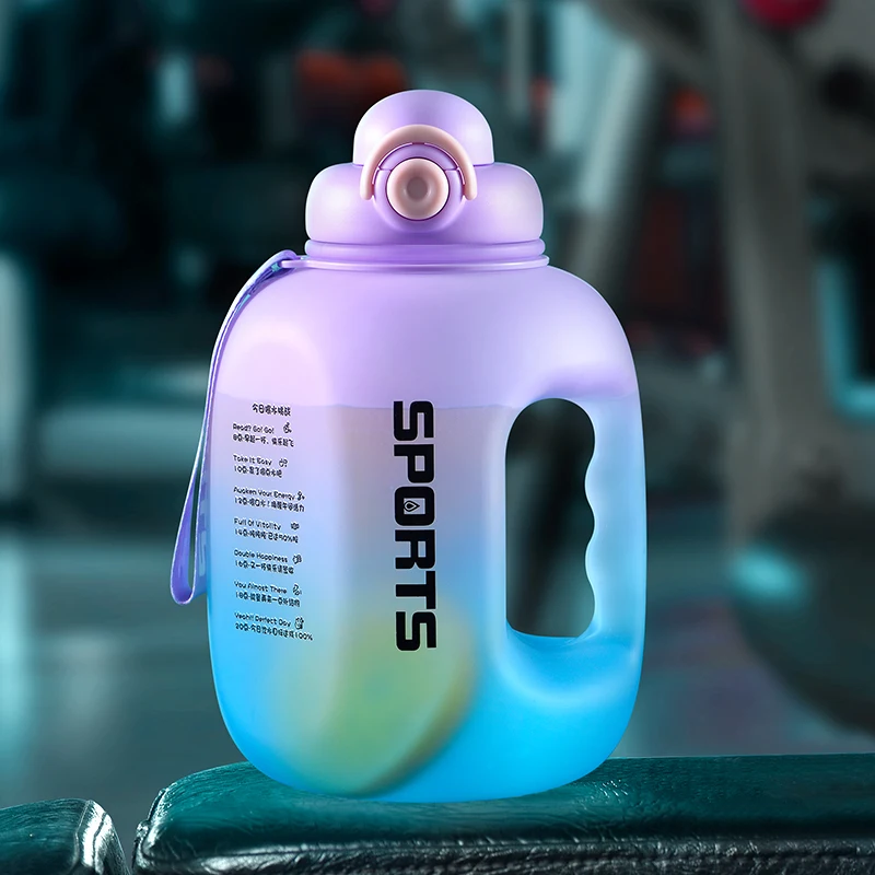 Duża sportowa butelka na wodę ze słomką do fitnessu Fioletowy/фиолетовый