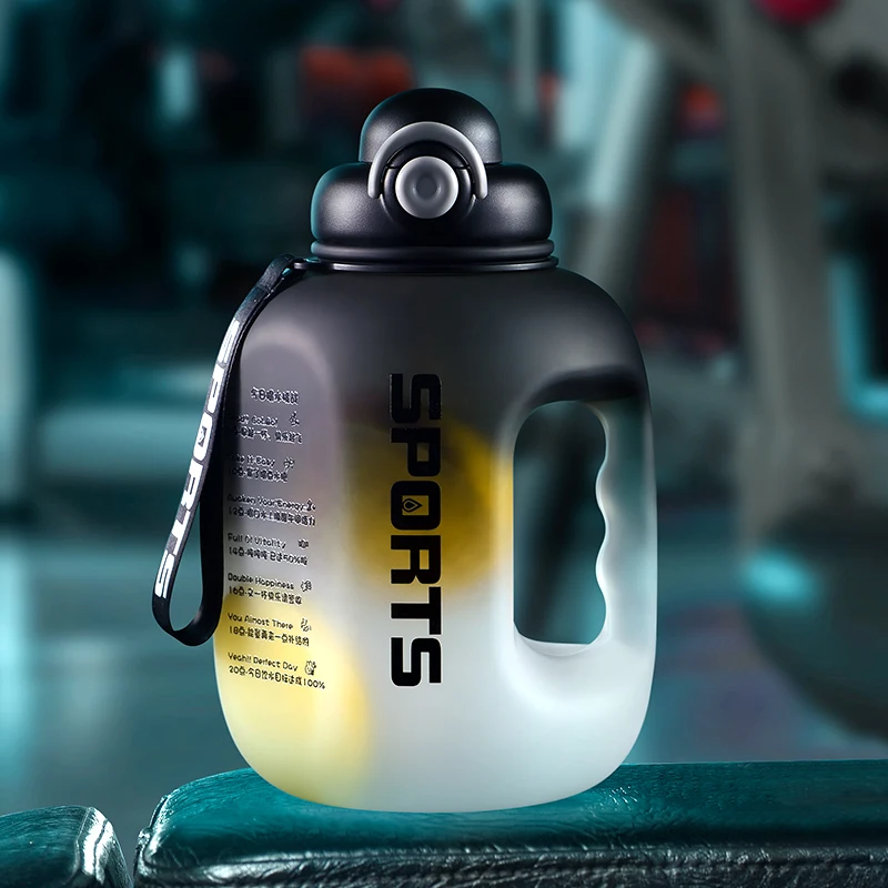 Duża sportowa butelka na wodę ze słomką do fitnessu Niebieski