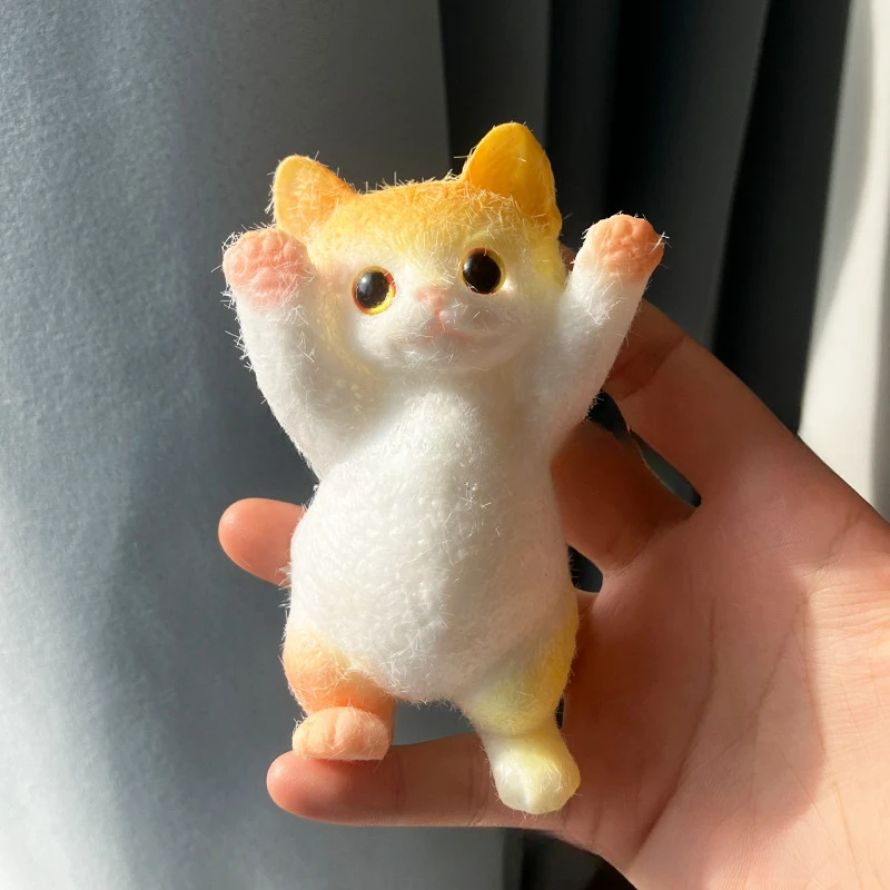 Duży puszysty gniotek kot Taba squishy silikonowy Koralowa czerwona