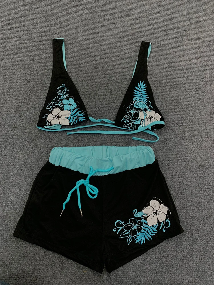 Dwuczęściowe bikini z kwiatowym wzorem na lato Beżowy