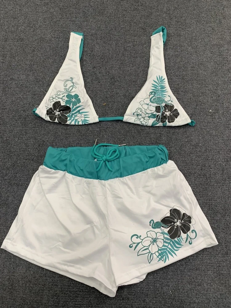 Dwuczęściowe bikini z kwiatowym wzorem na lato Brązowy
