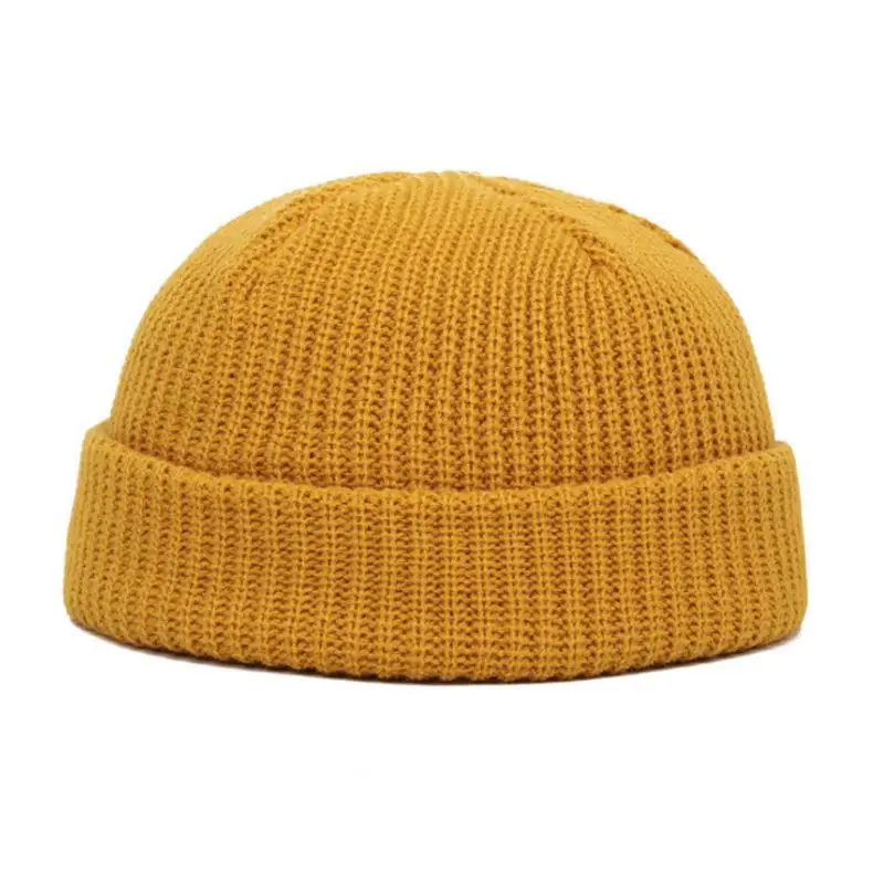 Dziecięca czapka beanie zimowa dziergana z pętelką Ciemny żółty
