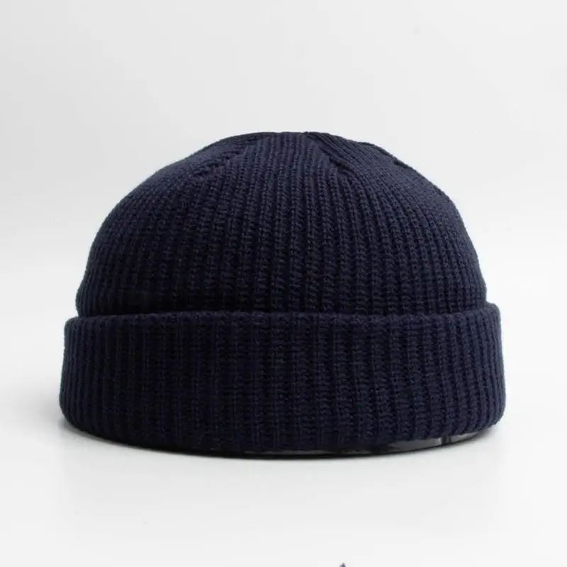 Dziecięca czapka beanie zimowa dziergana z pętelką Marynarka wojenna