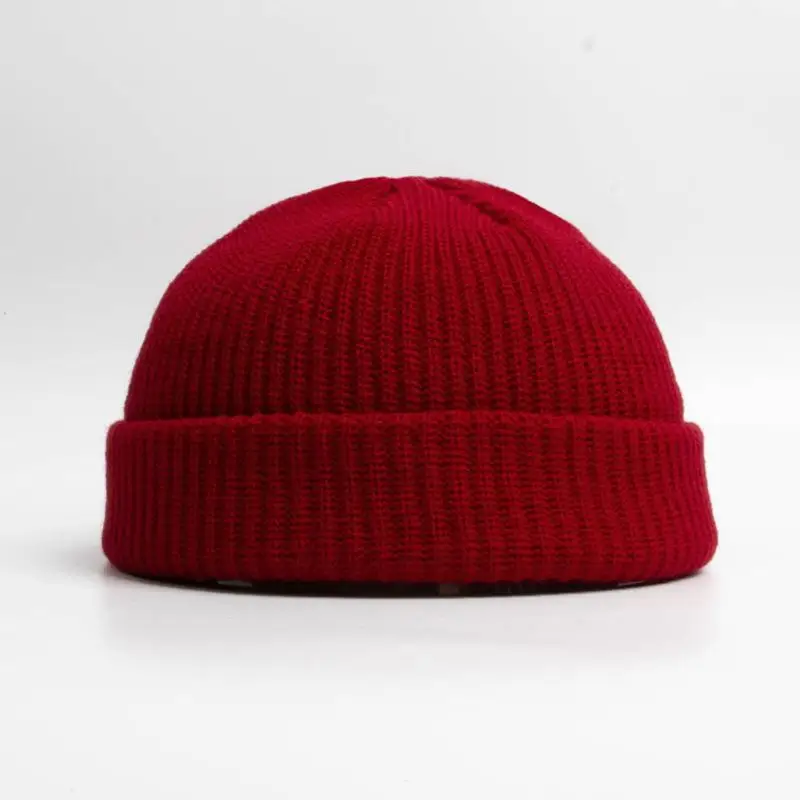Dziecięca czapka beanie zimowa dziergana z pętelką Wino