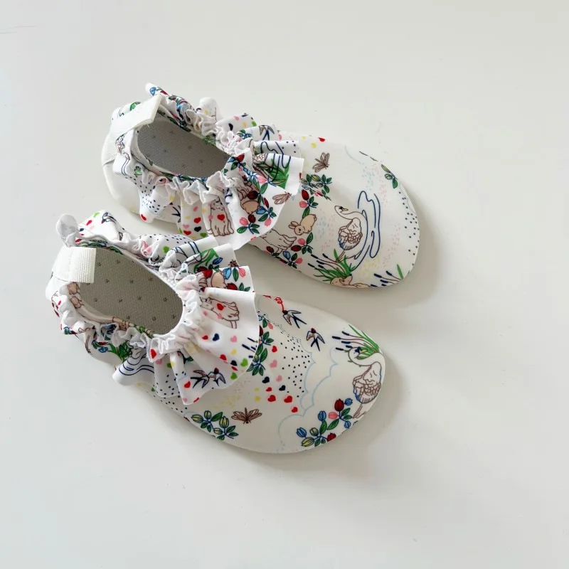 Dziecięce buty do wody antypoślizgowe z motywem Bunny
