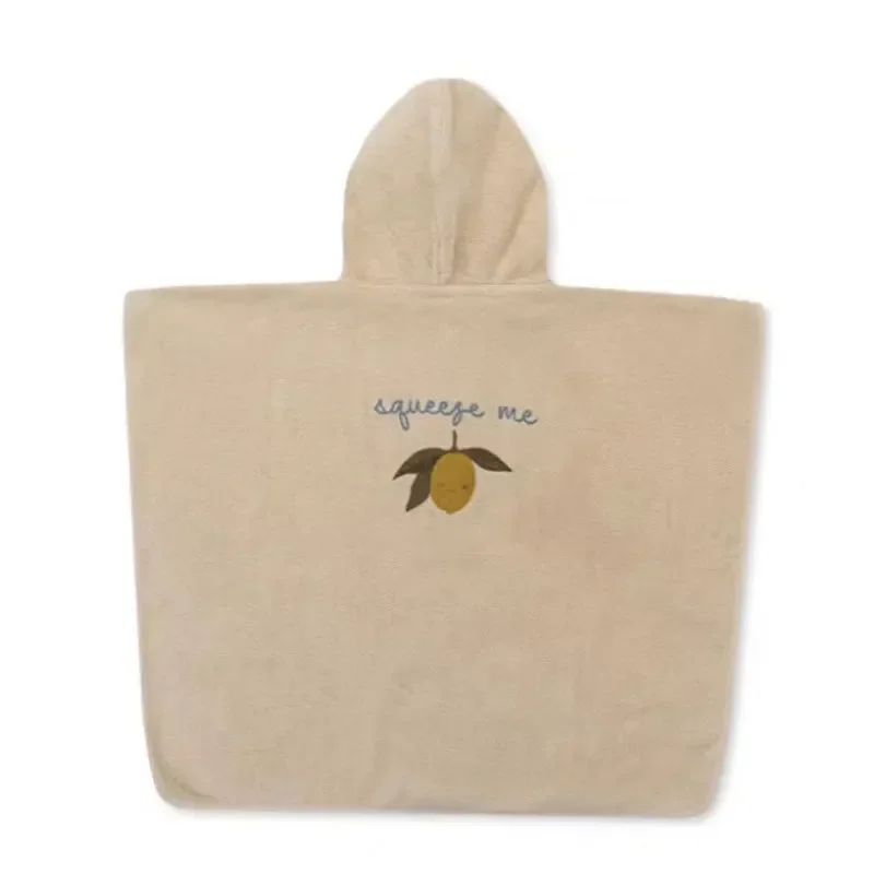 Dziecięcy szlafrok i ręcznik z kapturem z haftem owoców Lemon bath towel