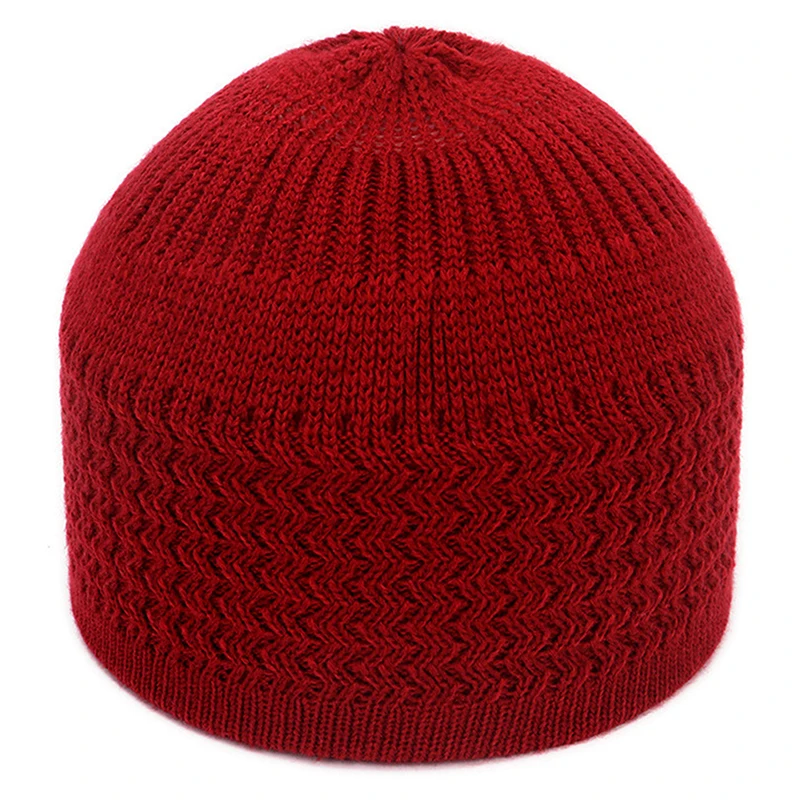 Dziergana czapka modlitewna kufi – ciepła zimowa czapka unisex Czerwone wino