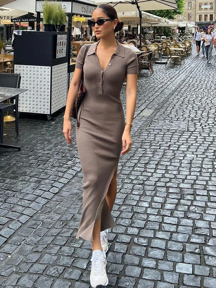 Elegancka sukienka maxi do biura z rozcięciami Khaki