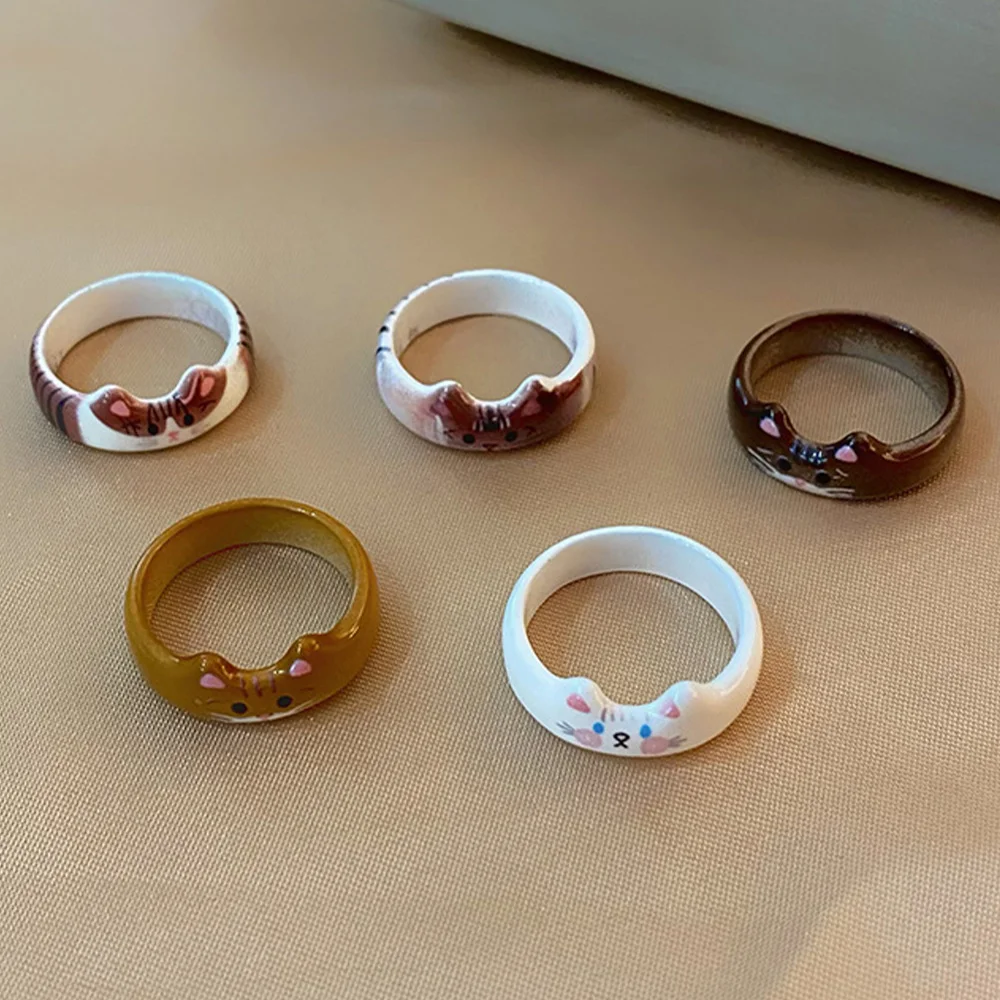 Emaliowany pierścionek z uroczym kotem dla kobiet Five piece set