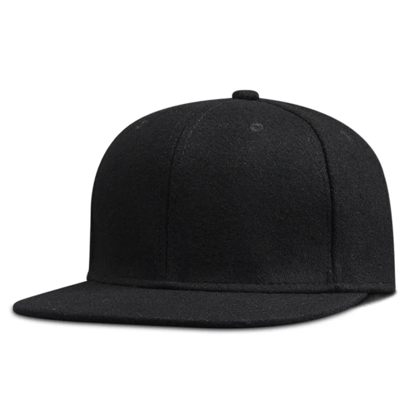 Filcowa czapka z daszkiem snapback duży rozmiar do 64 cm A2