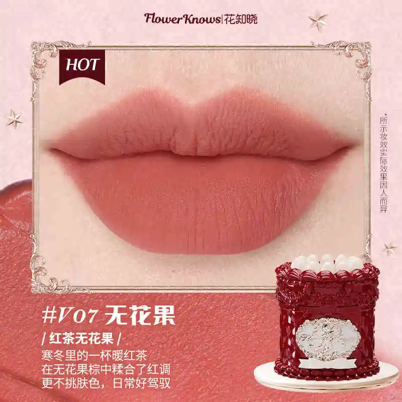 Flower Knows Kremowa szminka aksamitna do ust seria Strawberry Rococo Ciemny niebieski
