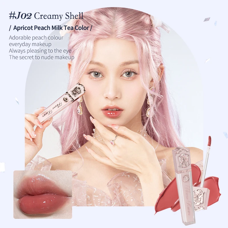 Flower Knows Kremowa szminka aksamitna do ust seria Strawberry Rococo Zielony